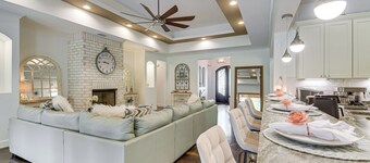 Elegant Home w/ Outdoor Kitchen in Robertsdale