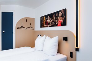 Standard Double Room, Non Smoking, Private Bathroom | Desk, free WiFi - Magnet Hotel (Schkeuditz)