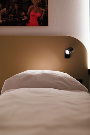 Desk, free WiFi - Magnet Hotel (Schkeuditz)