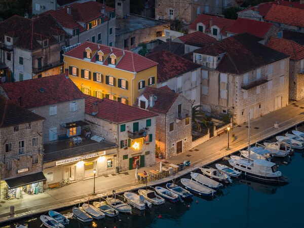 Palazzo Viridis Heritage Hotel - Brač