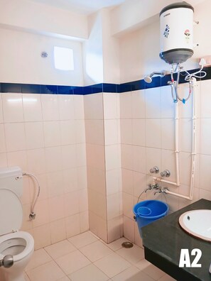 Deluxe Double Room, City View | Bilik Mandi