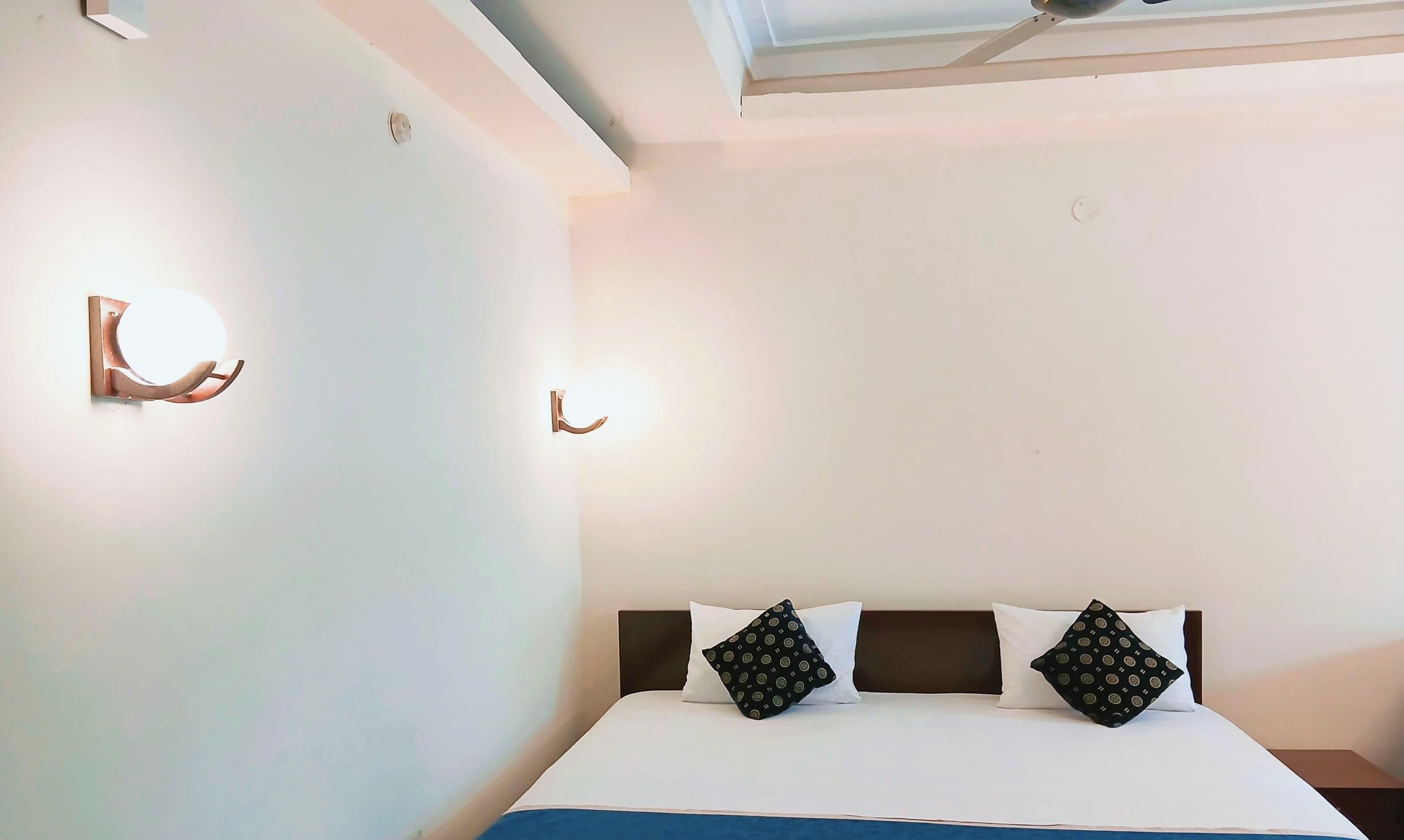 Deluxe Double Room, City View