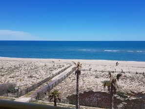 On the beach - Lovely apartment sea view - 4 guests (Le Barcarès)