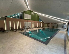 A heated pool - Apartment Schladming with sauna and pool (Schladming)