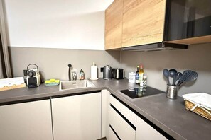 Fridge, microwave, oven, stovetop - Timber Studio Schladming - Alpine Corner (Schladming)