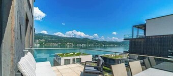 Hermitage Apartment Maria Wörth - Lake view & access