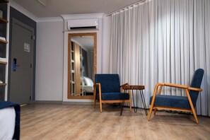 Suite, uitzicht op rivier | Interieur