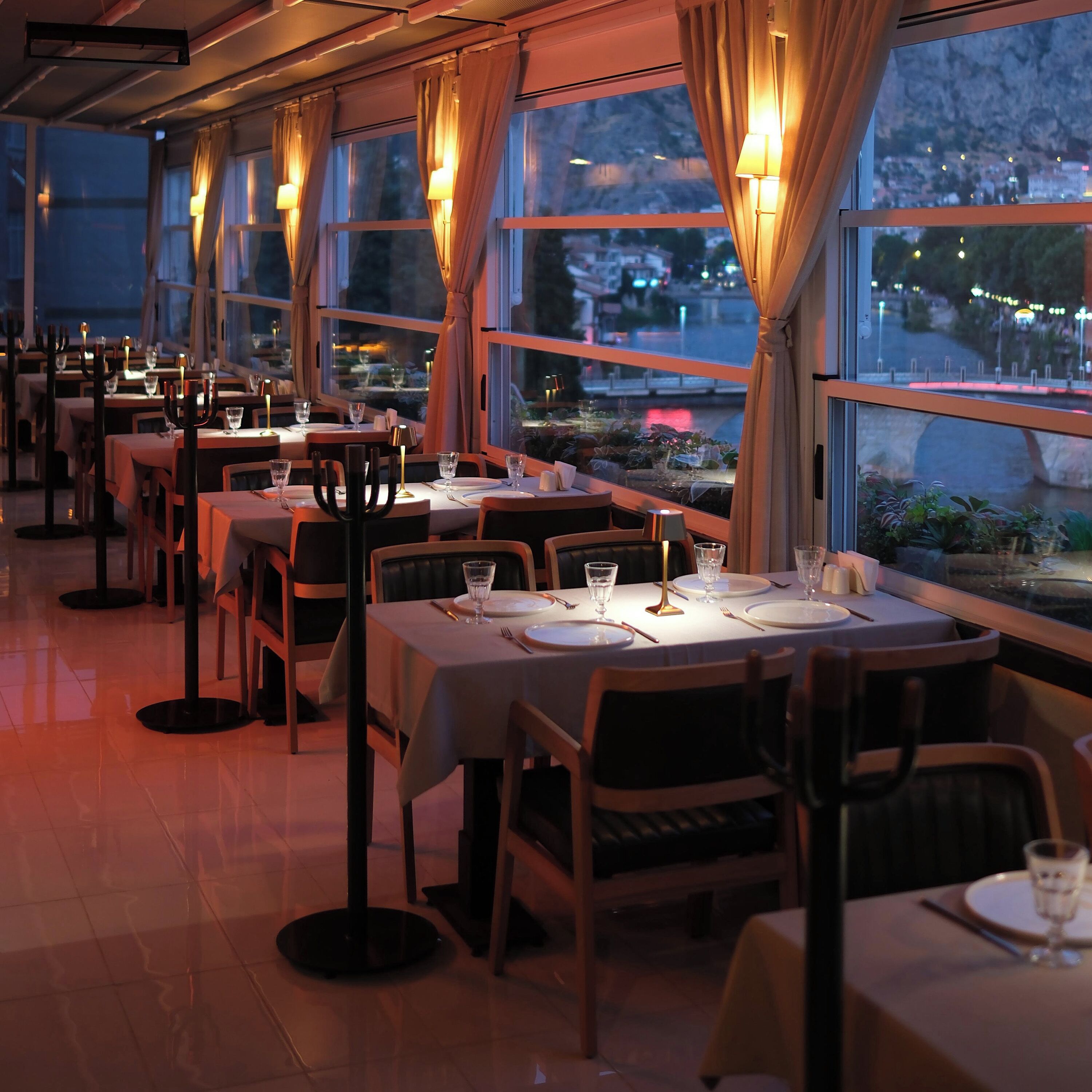 تناول الطعام