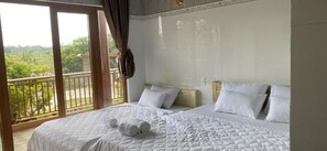 Basic Studio, Balcony - Khach San Duc Loc Phat (Lam Dong)