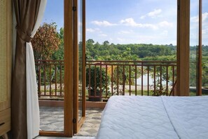 Eenvoudige studio, balkon