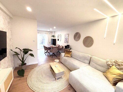 Holiday Home 'Kokorey' with Private Terrace, Garden and Wi-Fi