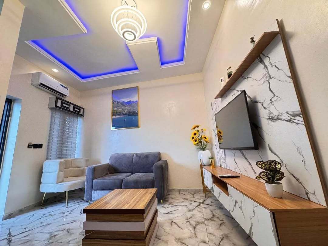 Economy Apartment, Balcony, City View | Living area