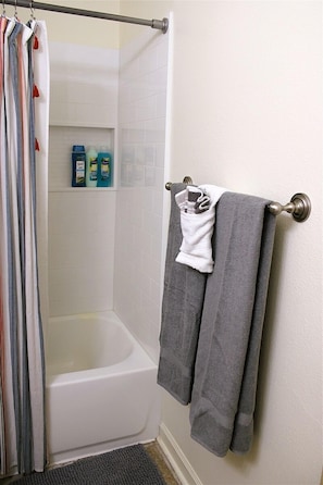 Bathroom - Key Allegro property overlooking canal - NEW (Rockport)