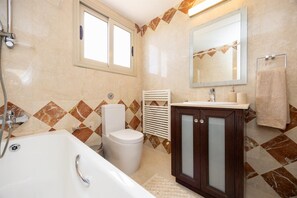 House - Villa Lefkos in Argaka (Argaka)
