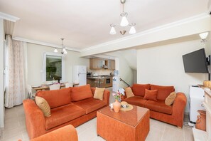 House - Golden Trio Villa in Oludeniz (Fethiye)