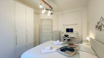 Appartement, balkon, uitzicht op stad