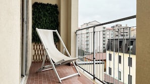 Apartment, Balkon, Stadtblick | Unterkunftsgelände