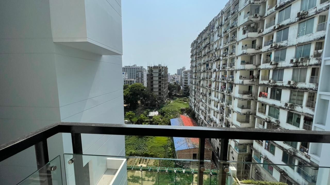 Habitació doble o amb dos llits individuals Premier, balcó | Àrea exterior de l'allotjament