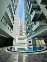 2 piscinas techadas