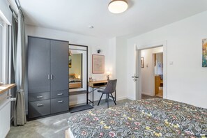 2 sovrum, strykjärn/strykbräda, wi-fi och sängkläder