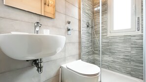 Appartement Confort, vue sur la ville | Salle de bain