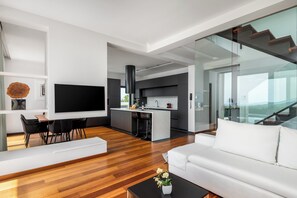 Smart TV - Sunset Villa Rhodes in Ixia (Rhodes)