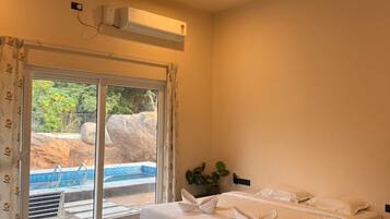 Biệt thự, ban công, quang cảnh vườn