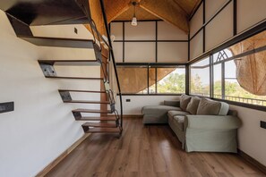 Nicht klassifiziertes Bild, 3 von 9, Schaltfläche