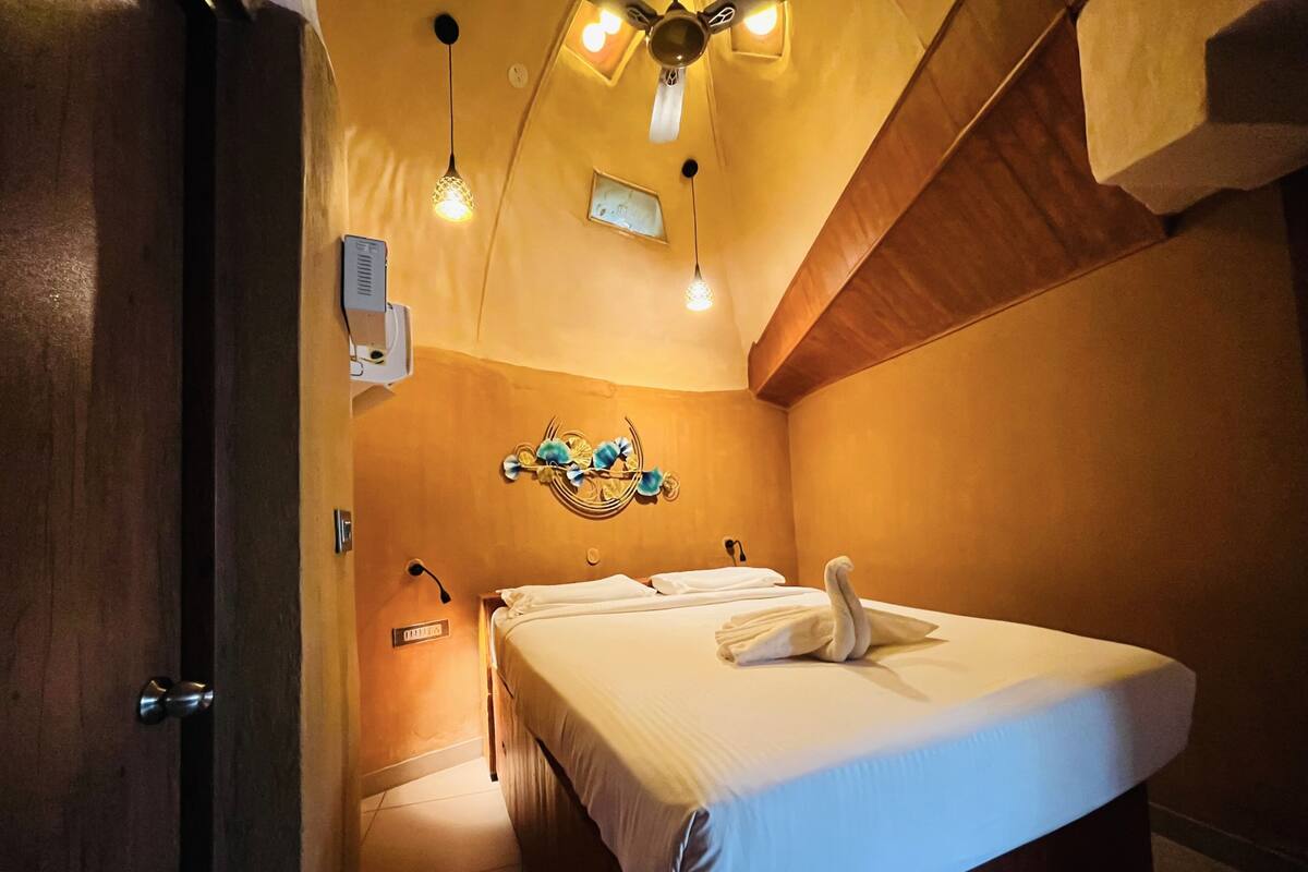 Huvila, parveke, näköala puutarhaan