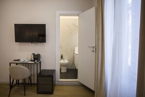 Deluxe Double Room, City View | Interior - Flaminio Collection - Luxury Suites (Rome)