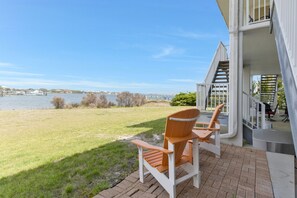 Terrace/patio - Bay Views & Breezes  ~ Beach & Bay! (Pensacola Beach)