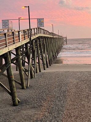 Beach - Gorgeous 5-bedroom home short walk to beach in Oak Island (Oak Island)