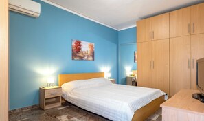 1 bedroom, iron/ironing board, free WiFi, bed sheets - Rhodes Heart Suite, Apartment (Rhodes)