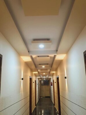 Interior - Hotel Marina (Meerut)