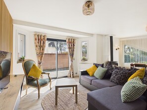 TV - Charming house for 5 with garden and terrace (Sarzeau)