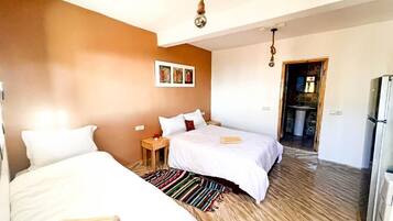 Family Studio, Partial Sea View | Free WiFi