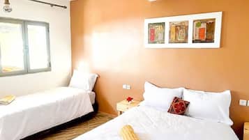 Familie studio, gedeeltelijk uitzicht op zee