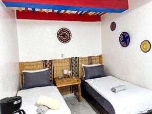 Twin Room, Mountain View