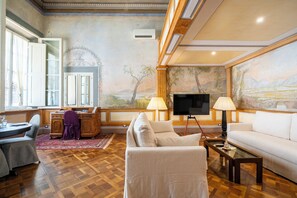 Living area - "Casa Affreschi" 4Beds+BigHouse in Duomo (Firenze)