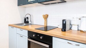 Studiosuite, terrasse | Eget tekjøkken