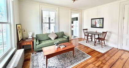 Downtown Brunswick 1st FL Sun Drenched With Porch