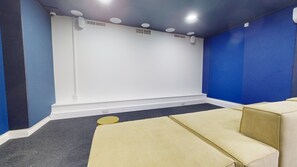 Spa - Newland House (Nottingham)