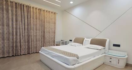 Marwah Farms - Yoga Retreat Villa