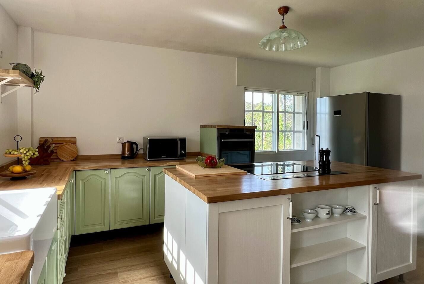 Maison Familiale, patio, vue montagne | Cuisine privée