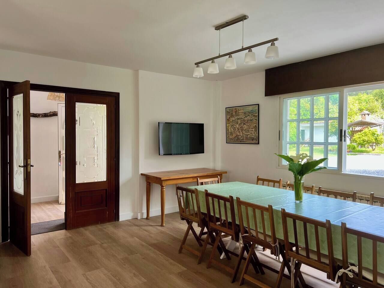 Family House, Patio, Mountain View | Dining