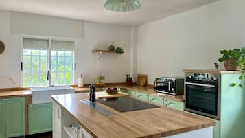 Familiehus, terrasse, fjellutsikt | Eget kjøkken