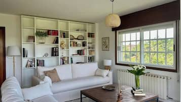 Maison familiale, patio, vue sur la montagne | Aire de séjour