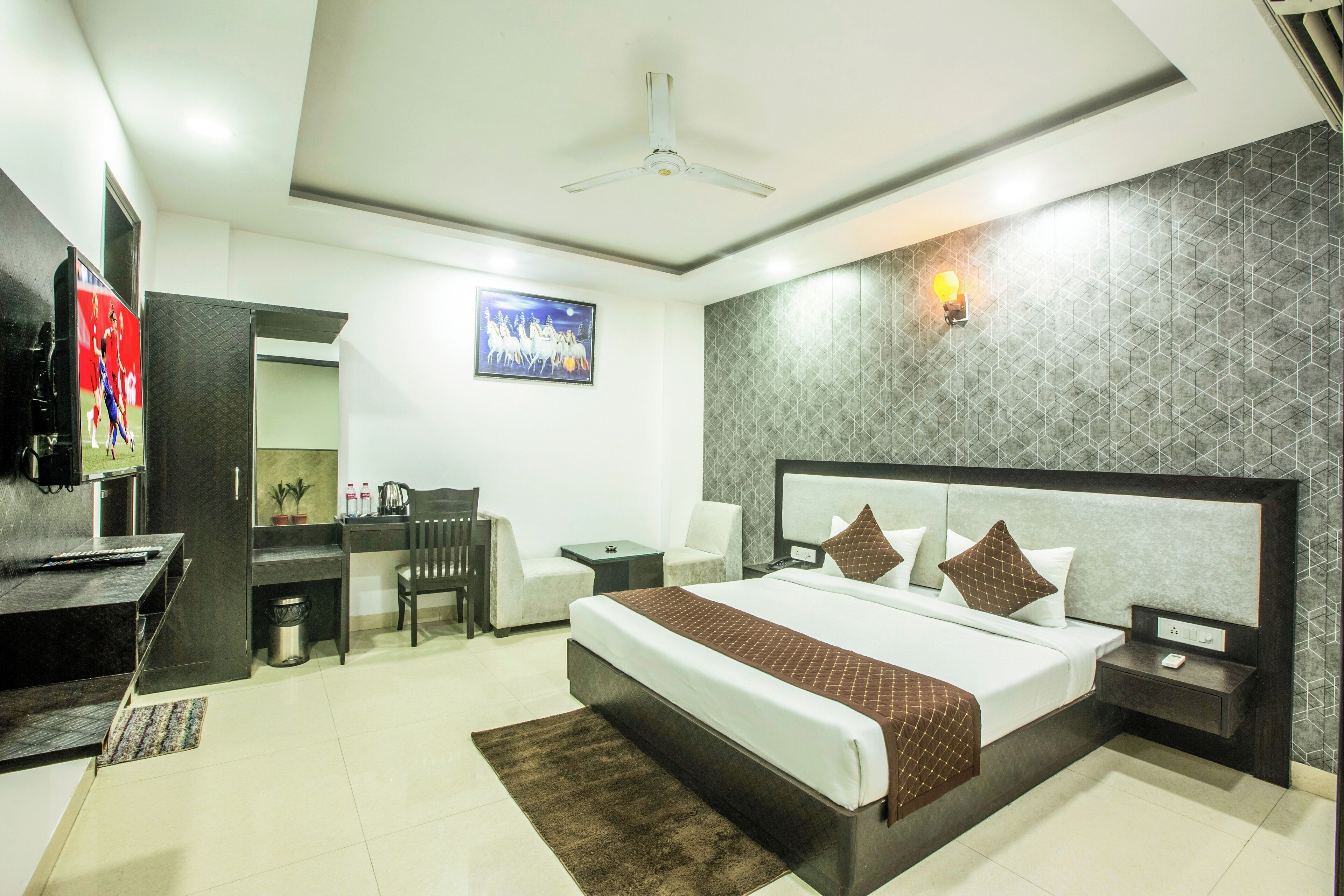 Phòng đôi Deluxe, ban công, quang cảnh thành phố