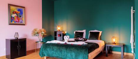 4 bedrooms, WiFi
