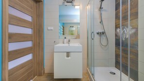 Apartment (11) | Bathroom